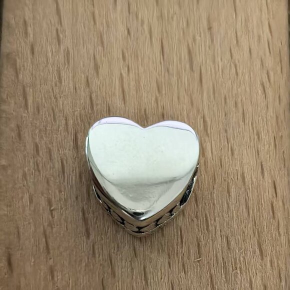 Pandora Atlanta Falco Exclusive Heart Charm Pendant, S925 Silver Bracelets - Picture 2 of 4